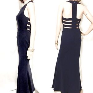 Lulu’s Floor Length Silhouette Mermaid Evening Gown